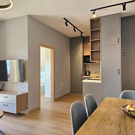 شقة One Bedroom With Sea View ساراندا