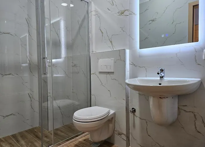 One Bedroom With Sea View Appartamento Sarandë
